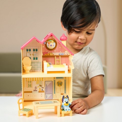 Zestaw figurek mini bluey dom rodzinny