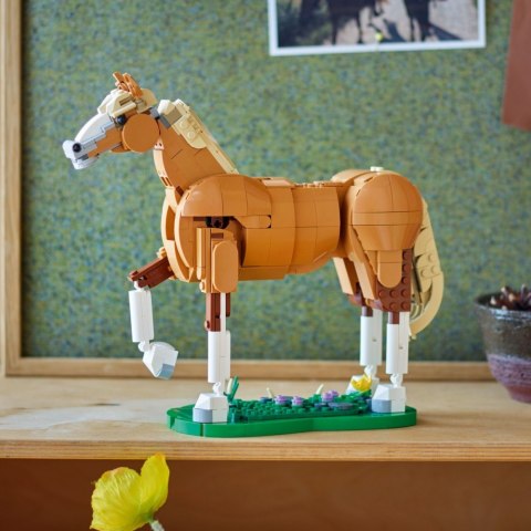 Klocki creator 31166 piękny koń