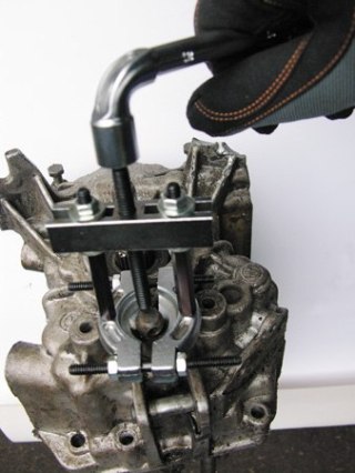 46858 Ściągacz dwuramienny i separator do łożysk, Proline