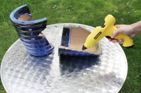 704166 Pistolet do kleju 11mm, bezprzewodowy, Stanley STHT6-70416