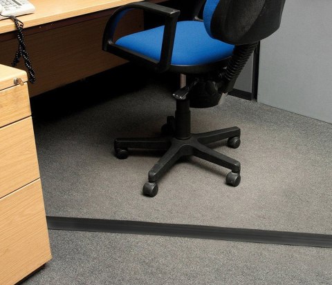 MCTV-677 B 41856 Osłona maskująca na kable podłogowa rzep 2m 105mm czarna