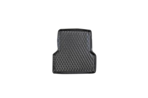 Dywanik gumowy mg tył, uniwersalny wcięty model - (1)