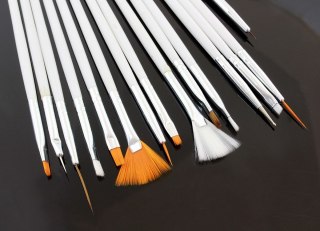 AG533A Pędzelki do zdobień 15szt