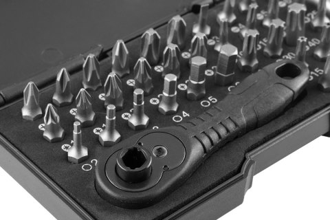 Końcówki wkrętakowe z uchwytem, zestaw 38 szt.