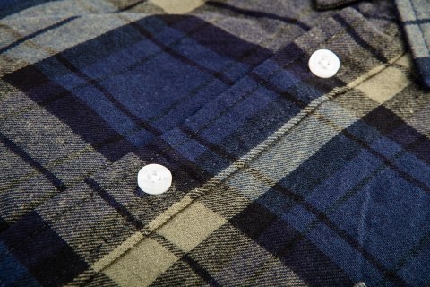 Koszula flanelowa granatowo-oliwkowo-czarna, rozmiar S Koszula flanelowa granatowo-oliwkowo-czarna, rozmiar S