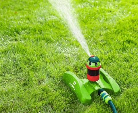 Zraszacz sektorowy, 6- funkcyjny z napędem, regulowany zasięg Zraszacz sektorowy, 6- funkcyjny z napędem, regulowany zasięg