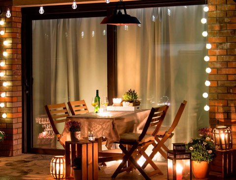 Promiennik 1500W, sufitowy, IP44, pilot Promiennik 1500W, sufitowy, IP44, pilot