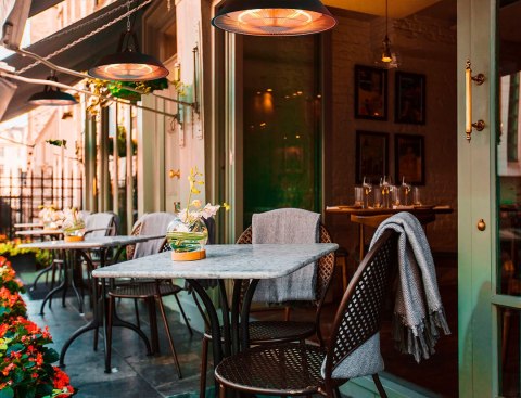 Promiennik 1500W, sufitowy, IP44, pilot Promiennik 1500W, sufitowy, IP44, pilot