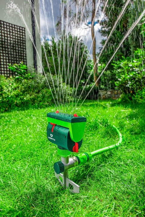 Zraszacz oscylacyjny z wielokierunkową regulacją zasięgu, powierzchnia zraszania do 208 m2 Zraszacz oscylacyjny z wielokierunkową regulacją zasięgu, powierzchnia zraszania do 208 m2