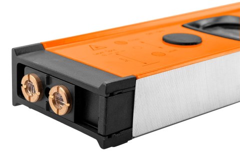 Poziomnica z wyświetlaczem elektronicznym 60 cm Poziomnica z wyświetlaczem elektronicznym 60 cm