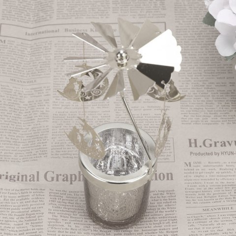 AG712D Świecznik obrotowy