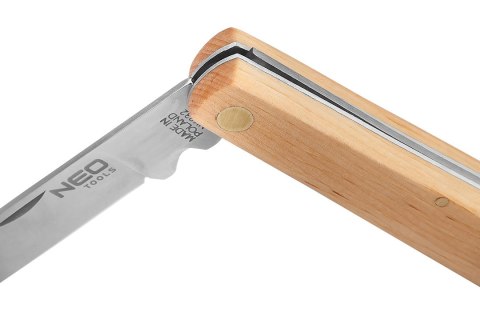 Nóż monterski, drewniane okładki Nóż monterski, drewniane okładki