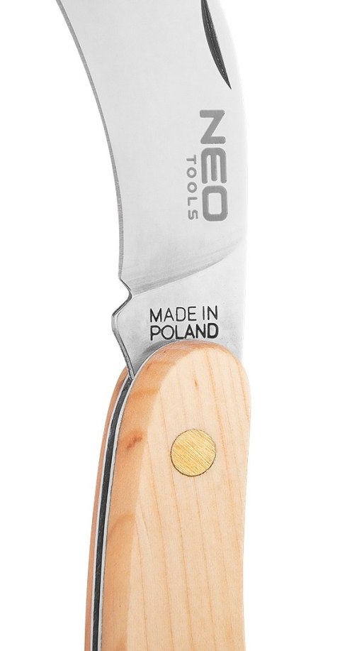 Nóż monterski sierpak, drewniane okładki Nóż monterski sierpak, drewniane okładki