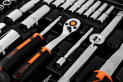 Zestaw kluczy nasadowych 1/2", 1/4", 110 szt., CrV