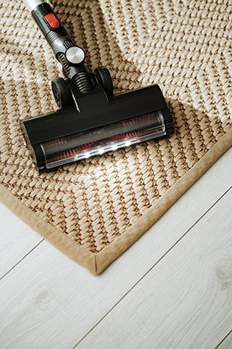 AD 7048 Odkurzacz pionowy - bezworkowy z bezszczotkową technologią silnika AD 7048 Odkurzacz pionowy - bezworkowy z bezszczotkową technologią silnika