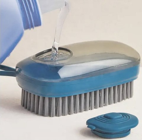 DA48 Szczotka z pojemnikiem na płyn