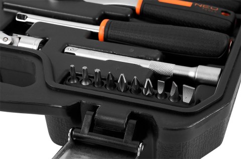 Zestaw nasadek przelotowych 1/4", 3/8", 46 szt., CrV Zestaw nasadek przelotowych 1/4", 3/8", 46 szt., CrV