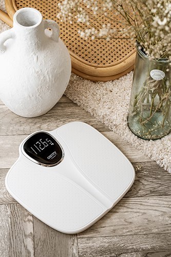 CR 8171 white Waga łazienkowa z funkcją ważenia niemowląt