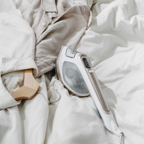 AD 5044 Parownica do ubrań & żelazko 2 w 1