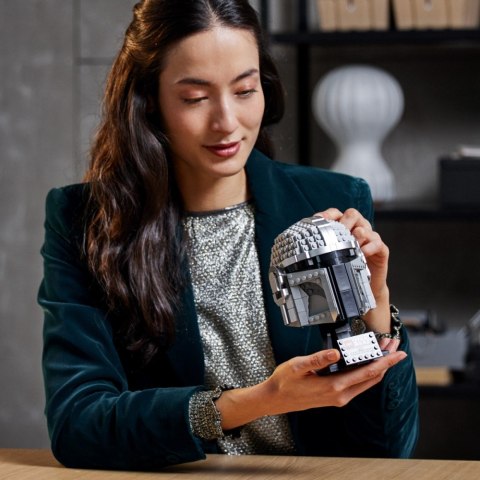 Klocki star wars 75328 hełm mandalorianina