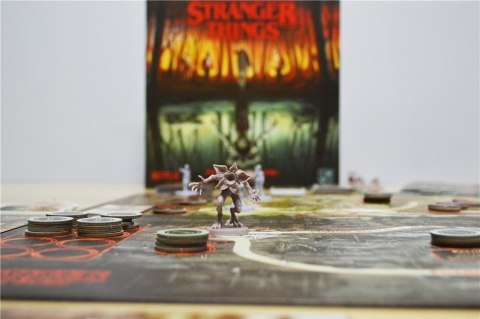 Gra stranger things po drugiej stronie (edycja polska)