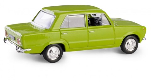 Pojazd prl fiat 125p - zielony Pojazd prl fiat 125p - zielony