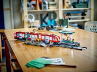 Klocki city 60423 tramwaj miejski ze stacją