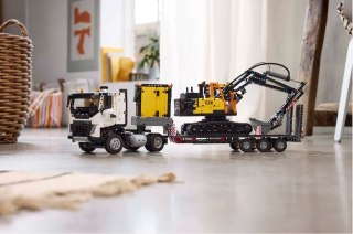 Klocki technic 42175 ciężarowka volvo fmx i koparka ec230 electric