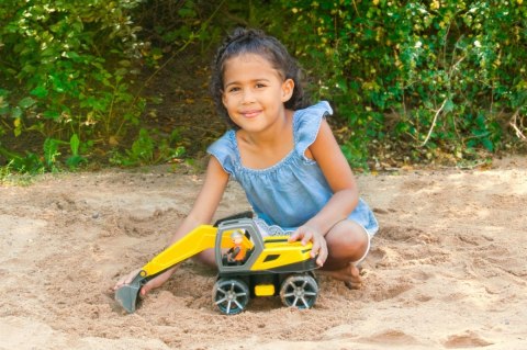 Koparka truxx2 w otwartym pudełku