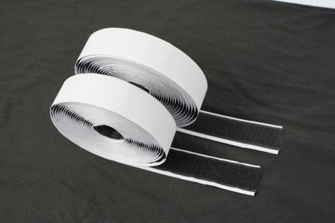 Rzep samoprzylepny czarny 5m x 2,5cm Ruhhy 24237 Rzep samoprzylepny czarny 5m x 2,5cm Ruhhy 24237