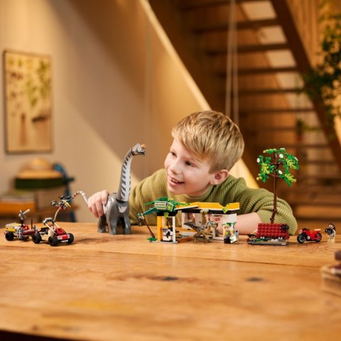 Klocki jurassic world 76973 na tropie tytanozaura i raptora