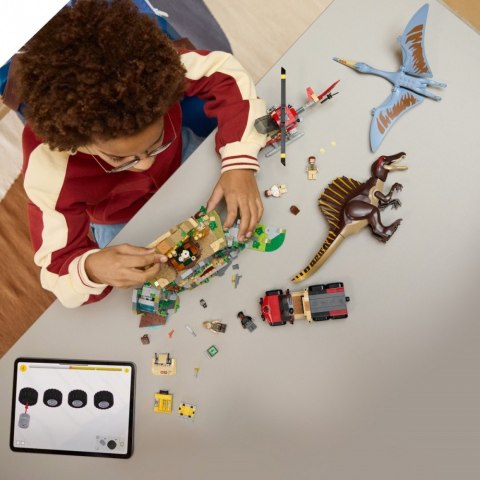 Klocki jurassic world 76976 powietrzna misja z kecalkoatlem i spinozaurem