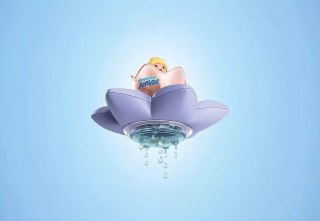 Zestaw z figurką junior & disney: dzwoneczek i magiczny kwiat do pływania