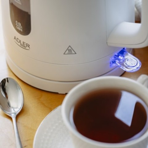 AD 1379w Czajnik elektryczny 1,7 l | strix | płaska grzałka | automatyczne wyłączanie | biały