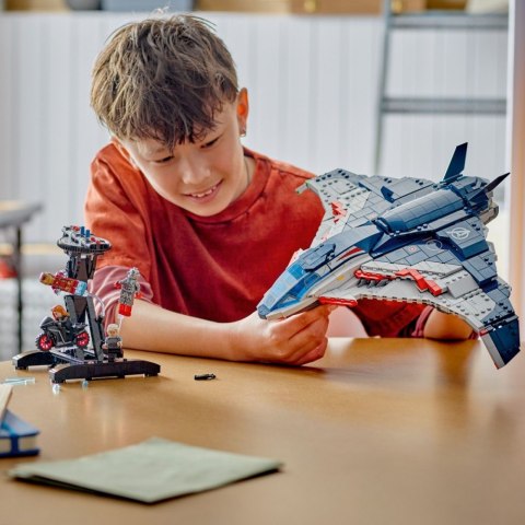 Klocki super heroes 76325 avengers czas ultrona quinjet