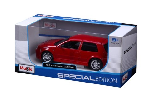 Model kompozytowy volkswagen golf r32 grana 1/24 czerwony Model kompozytowy volkswagen golf r32 grana 1/24 czerwony