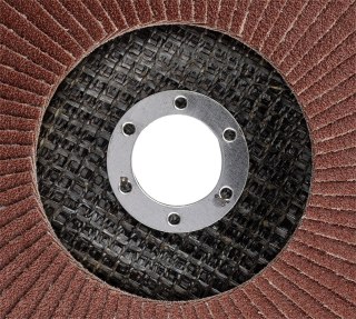 Ściernica listkowa 125 x 22.2 mm, P100