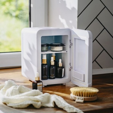AD 8084 white Mini lodówka 4l | chłodzenie i podgrzewanie | do domu i samochodu | system peltiera