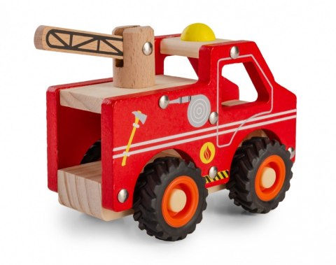 Drewniane auto z oponami straż pożarna