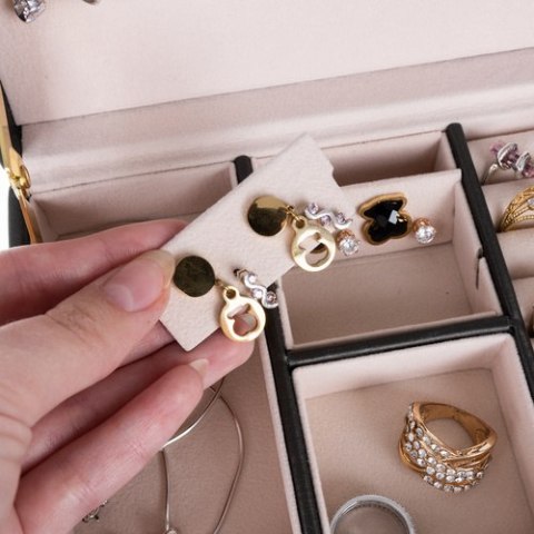 Szkatułka/ kuferek na biżuterię - czarny