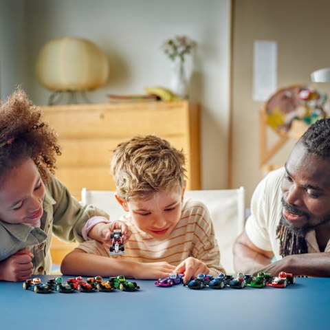 Klocki minifigures 71049 kolekcjonerski bolid f1 (display 36 sztuk)