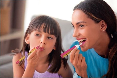 Kosmetyki crazy chic błyszczyk i konturówka party quin Kosmetyki crazy chic błyszczyk i konturówka party quin