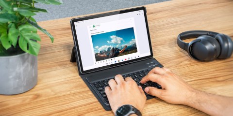 Pokrowiec z klawiaturą Kruger&Matz do tabletu KM1078