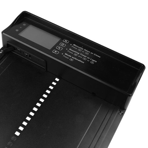 DA265A Drzwi automatyczne do kurnika z panelem solarnym