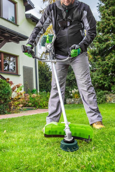 Kosa spalinowa 1.2kW, szerokość koszenia 255/460 mm Kosa spalinowa 1.2kW, szerokość koszenia 255/460 mm