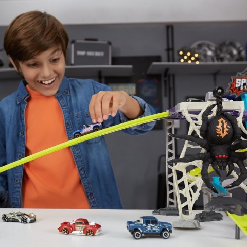 Tor samochodowy zestaw atak pająka