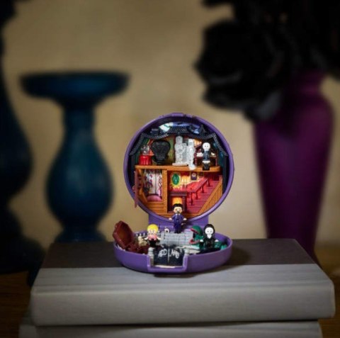 Zestaw kolekcjonerski polly pocket rodzina adamsów