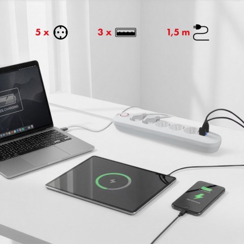 Listwa zasilająca Maclean, przedłużacz 5 gniazd + 3xUSB, 110-240V AC 50/60Hz, 2.1A max 2500W, 1,5m, biała ,MCE395 W